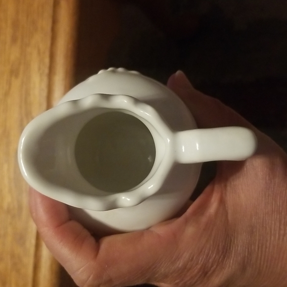 Vintage Ceramic Miniature White Grape Design Creamer and Bowl/Saucer Set - Picture 5 of 11